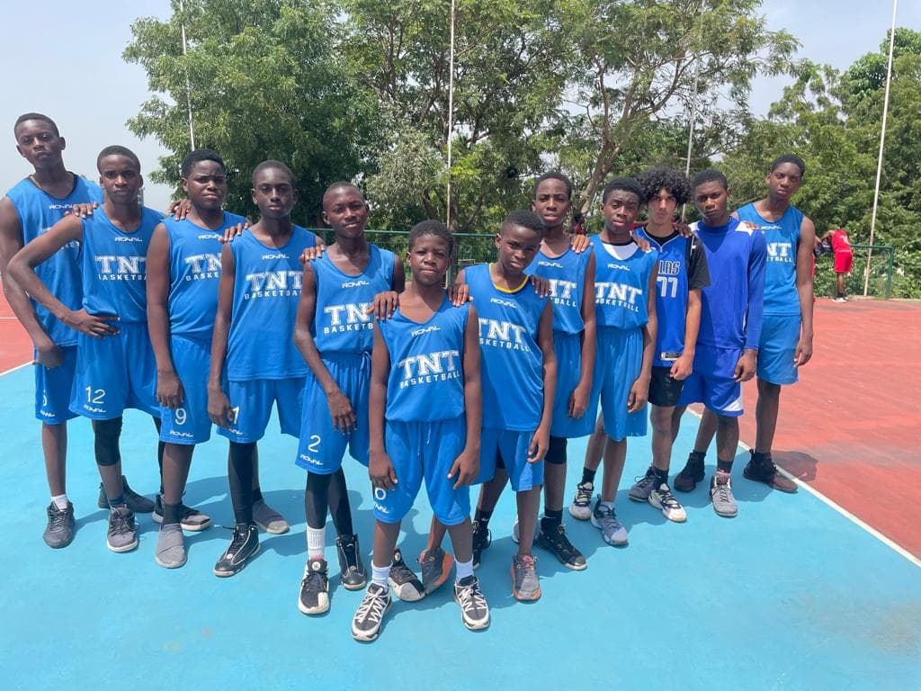 TNT Panthers players and coaches
