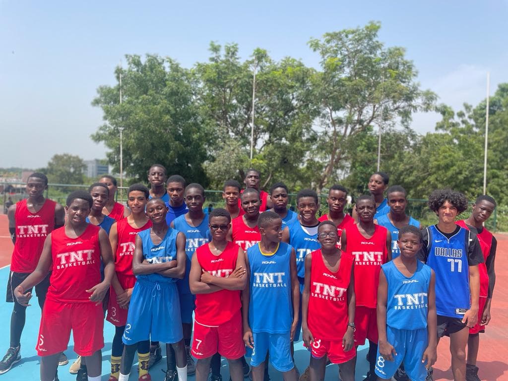 TNT Panthers players and coaches