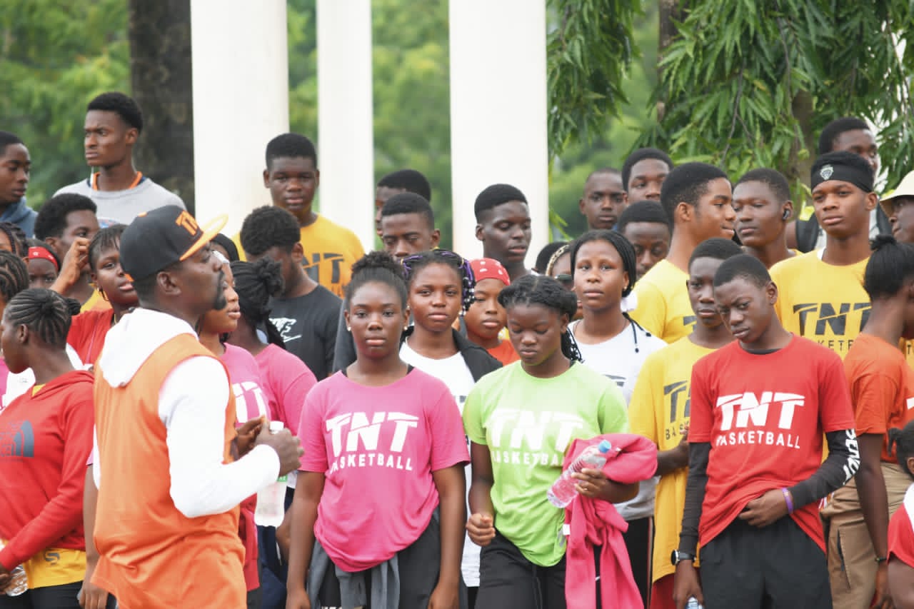 TNT Panthers players and coaches