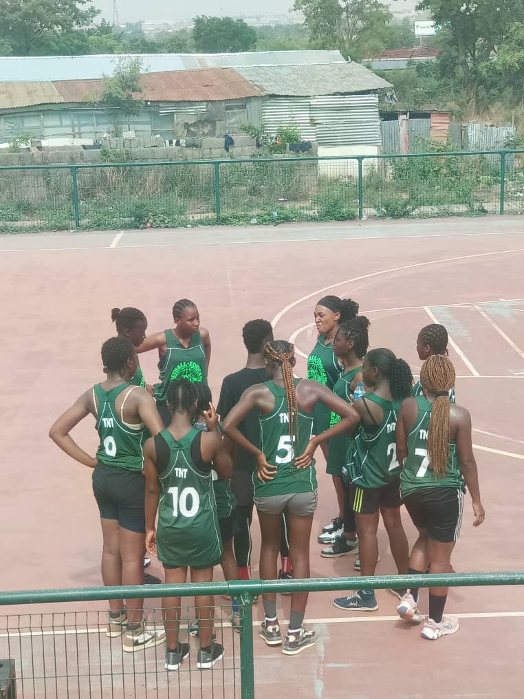 TNT Panthers players and coaches