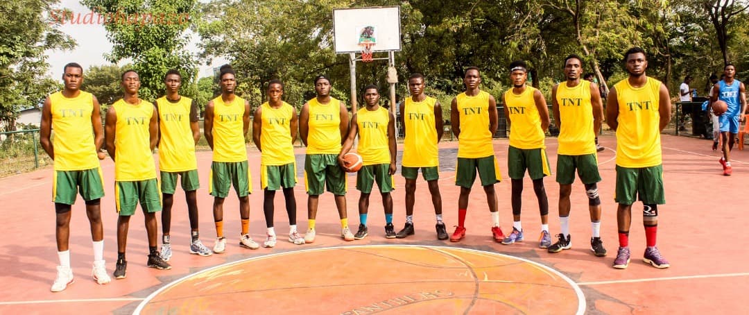 TNT Panthers players and coaches